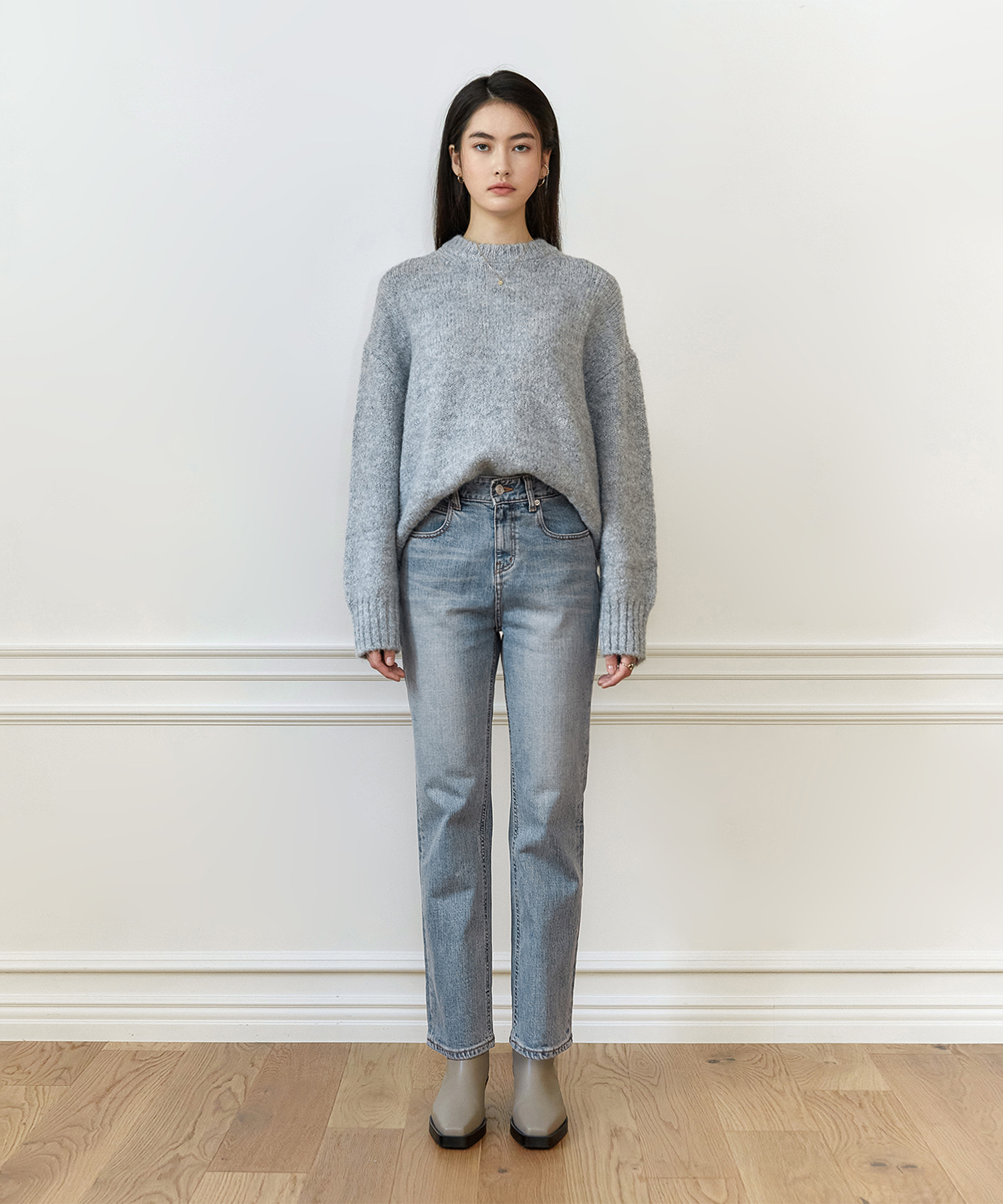 Light blue straight crop jeans - SS002